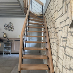 Escalier suspendu