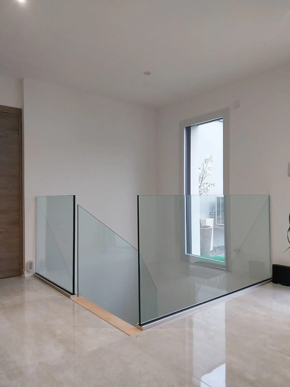 Escalier en verre